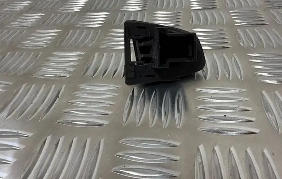 Skoda Superb B8 (3V) Rear door handle cover 5G0839167D
