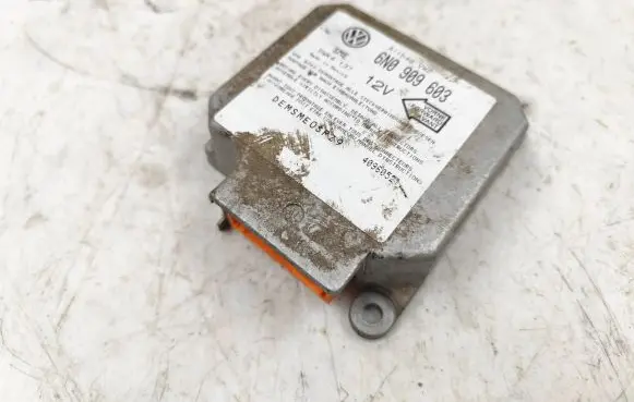 Volkswagen Polo III 6N 6N2 6NF Airbag control unit/module 6N0909603 40960521 5WK4137