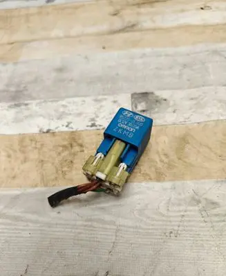 Hyundai Tucson JM Other relay 952252E000