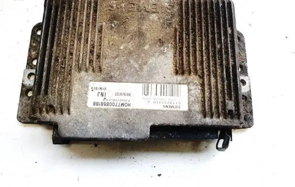 Renault Espace III Engine control unit/module s113717119c 7700105153