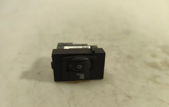 Fiat Scudo Seat heating switch 98019841ZD 10096138 56740
