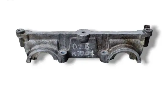 Opel Zafira B Rocker cam cover 55354224