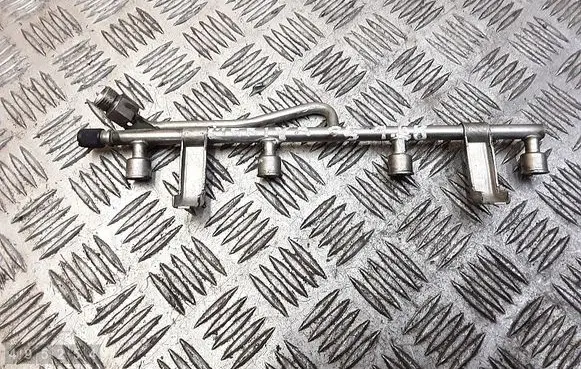 Opel Meriva A Fuel main line pipe
