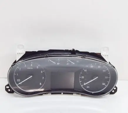 Opel Mokka Speedometer (instrument cluster) 42483696 812372274