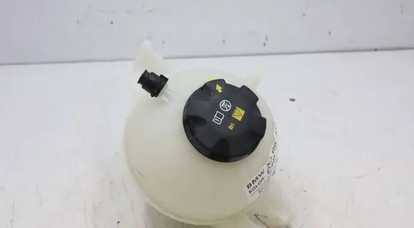 BMW X3 G01 Coolant expansion tank/reservoir 8490659