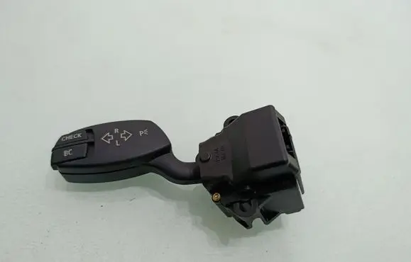 BMW 5 E60 E61 Indicator stalk 6924103