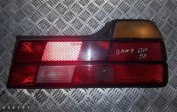 BMW 7 E32 Rear/tail lights 1374042r