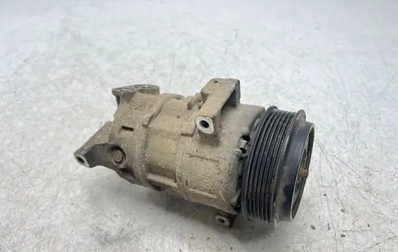 Suzuki SX4 Air conditioning (A/C) compressor (pump) 55701201