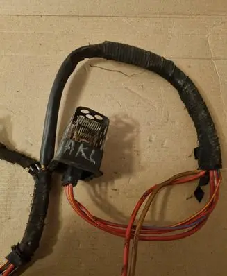 Mercedes-Benz A W168 Glow plug pre-heat relay