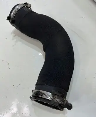 Audi A6 C7 Intercooler hose/pipe 4G0145737AB | 888.119.218