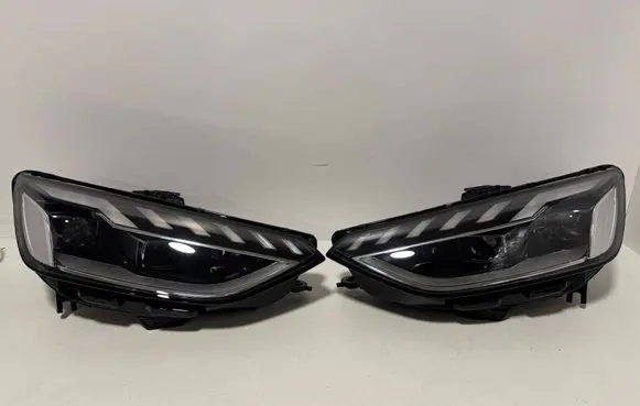 Audi A4 S4 B9 8W Headlights/headlamps set 8W0941034D 8W0941033D