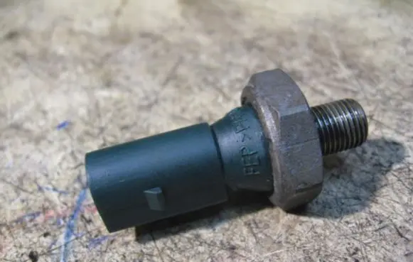 Seat Arosa Oil pressure sensor FEPPA6GF30