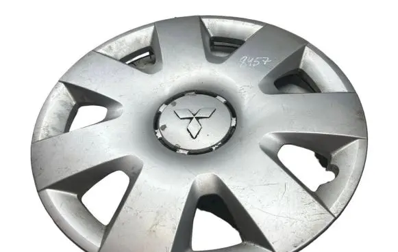 Mitsubishi Lancer X R17 wheel hub/cap/trim A040A