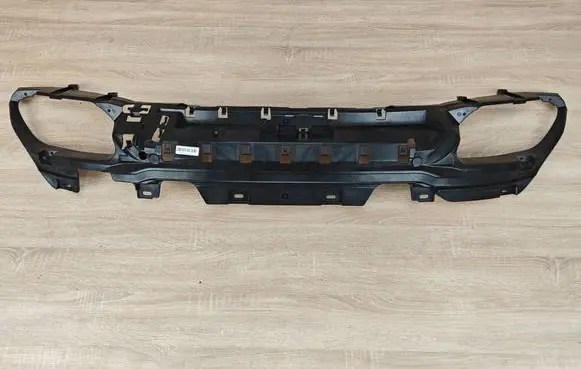 BMW 8 G16 Rear bumper support beam 8075299