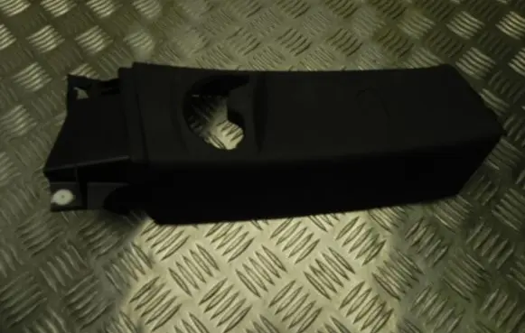 BMW 1 F20 F21 (B) pillar trim (top) 7265992 I9914