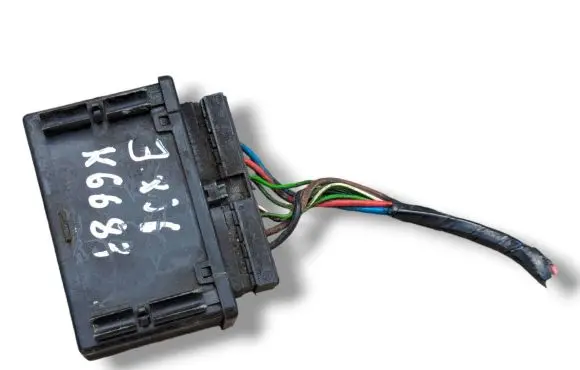 Jaguar XJ X40 Other relay MRK00678812 DBC11206