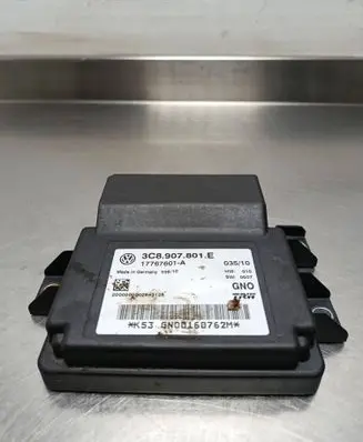 Volkswagen PASSAT B6 Hand brake control module 3C8907801E 17767601A NN00160762M