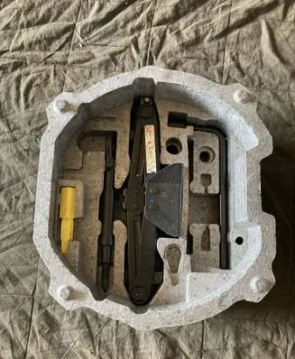 Citroen C5 Tool set 9656868180 9681838180 9682008180
