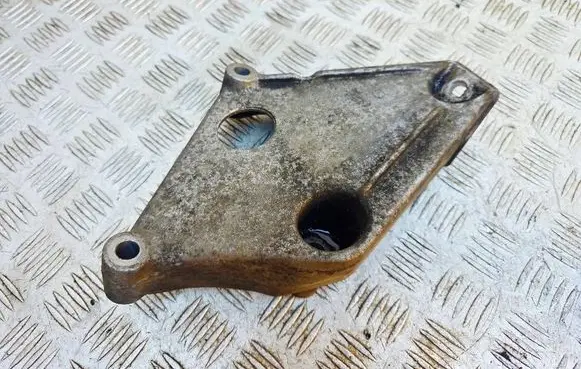 BMW 3 F30 F35 F31 Engine mounting bracket 6784825 22116784825