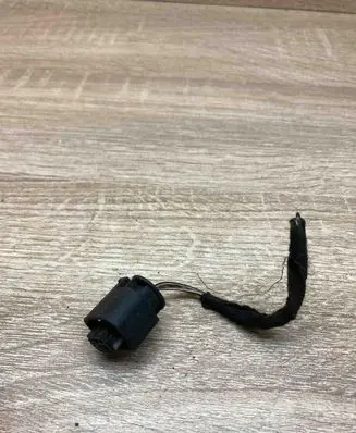 BMW 1 E81 E87 Plug wire 14520491 14520491A