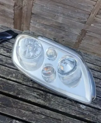 Volkswagen Touran I Headlight/headlamp