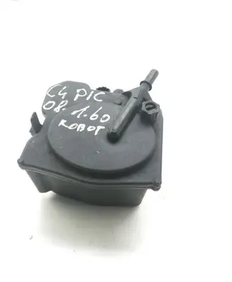 Citroen C4 I Picasso Fuel filter housing 9305108C