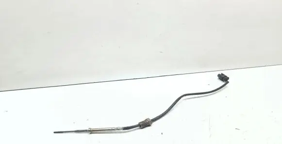 BMW 4 F32 F33 Exhaust gas temperature sensor 8570234
