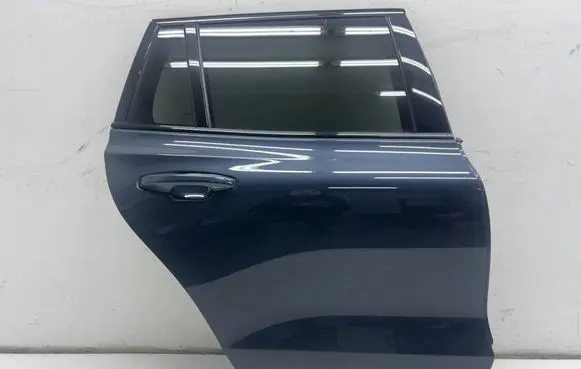 Volvo V60 Rear door 