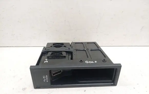 Head unit multimedia control