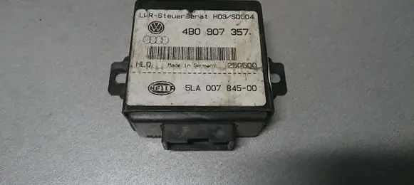 Volkswagen PASSAT B5.5 Xenon control unit/module 4B0907357 5LA00784500