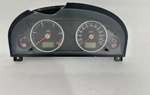 Ford Mondeo Mk III Speedometer (instrument cluster) 1S7F10849
