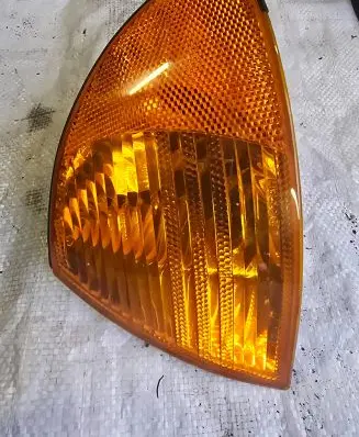 BMW 3 E46 Front indicator light 1315106144