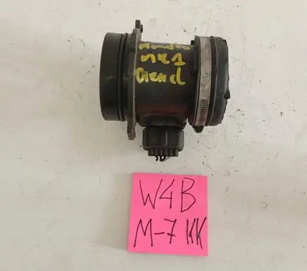Ford Mondeo MK I Mass air flow meter 89741313