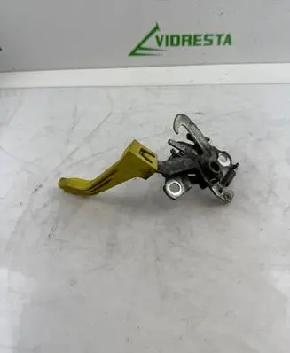 Citroen C3 Picasso Engine bonnet/hood lock/catch 0301201