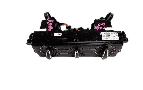 Skoda Kamiq Climate control unit 654820045D