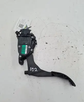 Skoda Fabia Mk1 (6Y) Accelerator throttle pedal 6Q1721503C