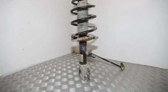 Front shock absorber with coil spring