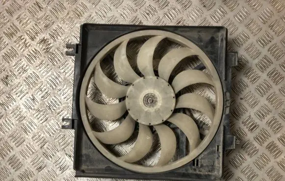 Electric radiator cooling fan