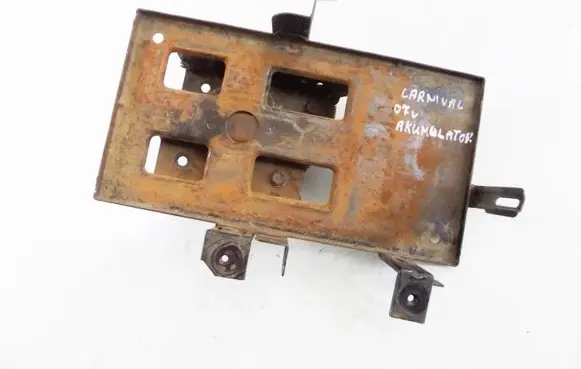 KIA Carnival Battery tray 