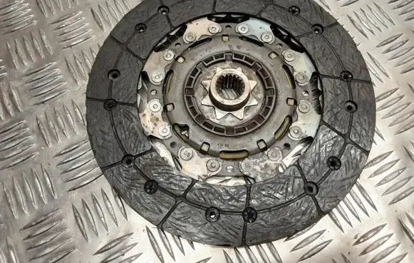 Opel Zafira B Clutch pressure plate 03941