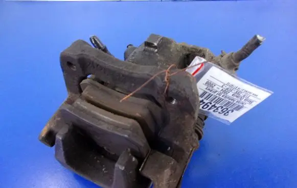 Skoda Octavia Mk2 (1Z) Rear brake caliper