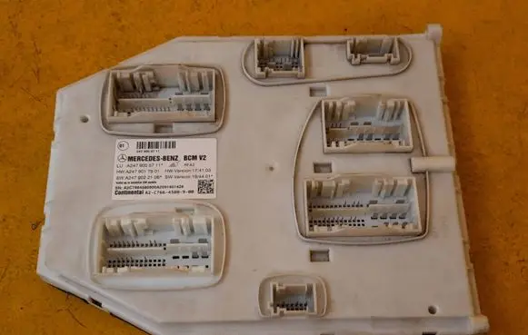 Mercedes-Benz B W247 Central body control module A2479005711 A2479022106 A2479017901