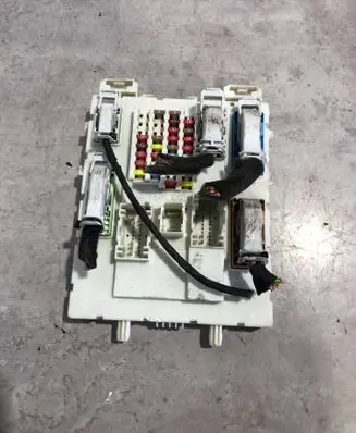 Volvo V40 SAM control unit 31296059 04930696 024425