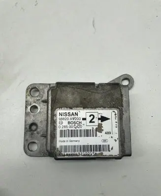 Nissan Primera Airbag control unit/module 98820AV200 0285001420 EA12049210019