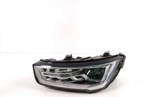 Audi A1 Headlight/headlamp