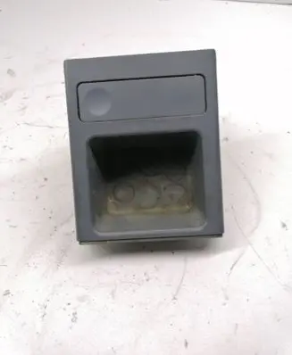 Ashtray (front)