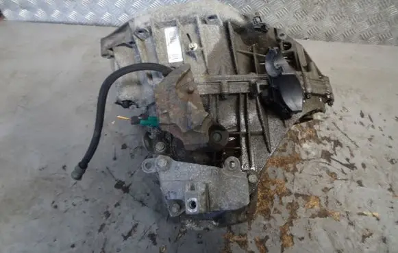 Renault Megane III Manual 6 speed gearbox TL4K9S3