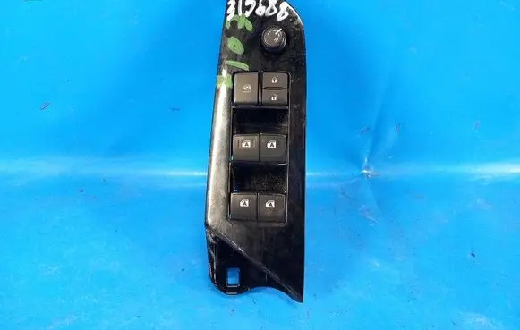 Toyota Prius xw60 Electric window control switch 8404047070
