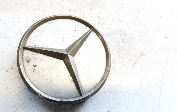 Mercedes-Benz C W202 Original wheel cap 2014010225