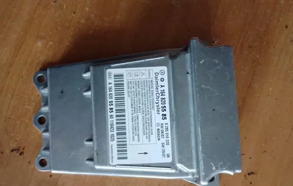Mercedes-Benz ML W164 Airbag control unit/module A1648205585